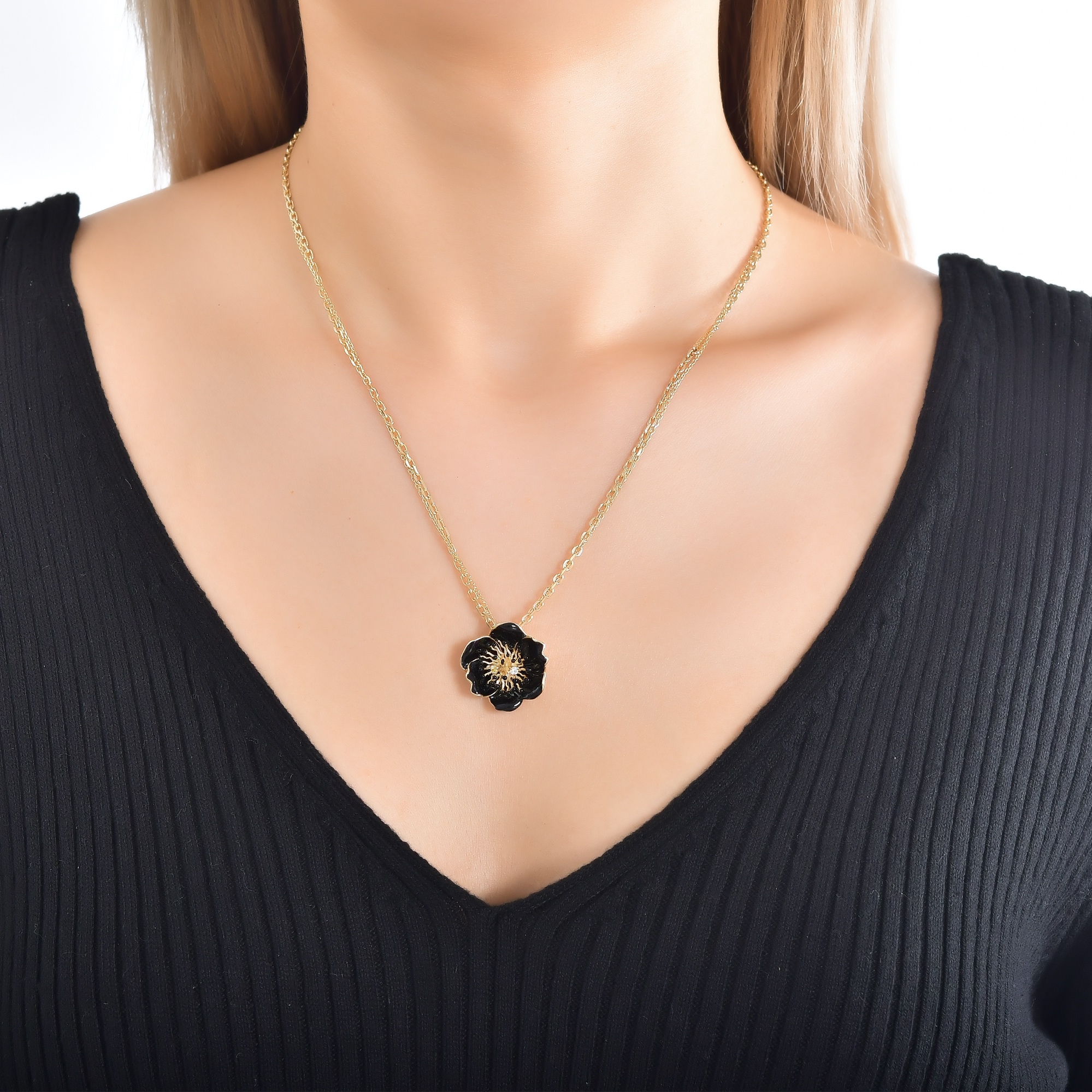 Black Magic колье